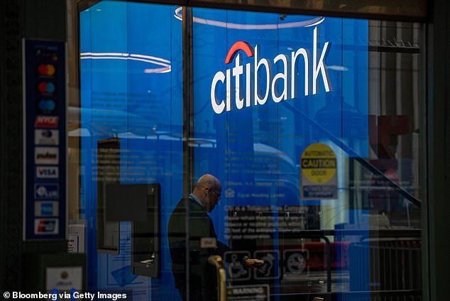 77383339 12708467 Citibank told some credit card customers that if they do not opt a 56 169904801361.jpeg