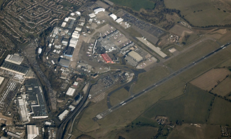 luton airport from the air geograph 7106190 fotor 20231016161953 social media.png